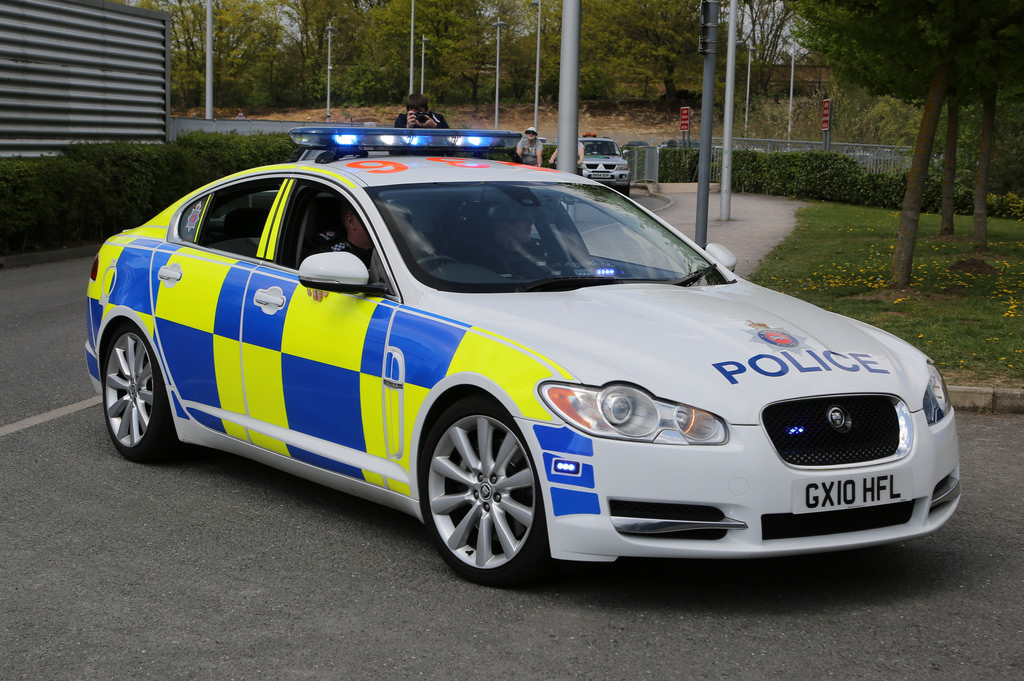 TOP 10 BEST POLICE CARS IN THE WORLD BuzzTomato
