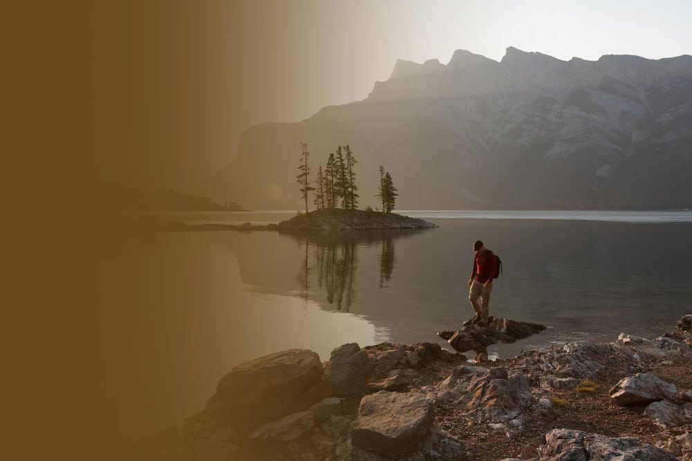 How To Fade An Image Into A Background In