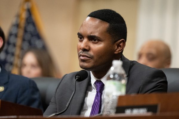 Rep. Torres: Trump cuts to SNAP and Medicaid would spell catastrophe for the Bronx – Bronx Occasions