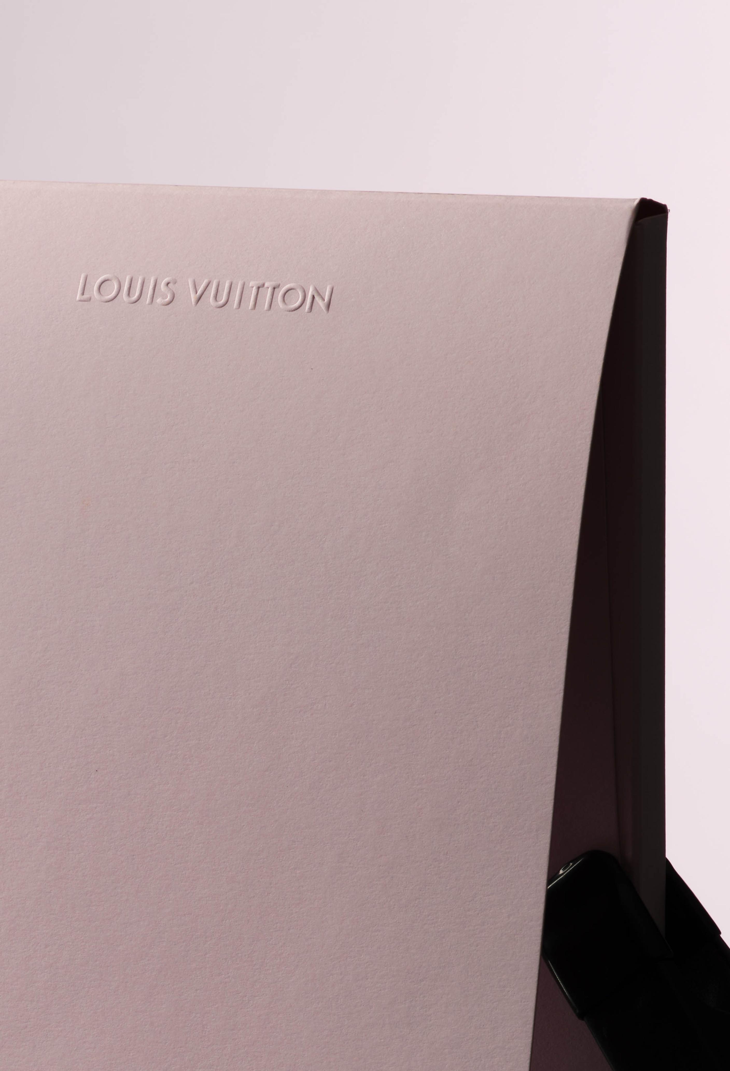 Louis Vuitton Fashion Show Invitation Made[LAB]
