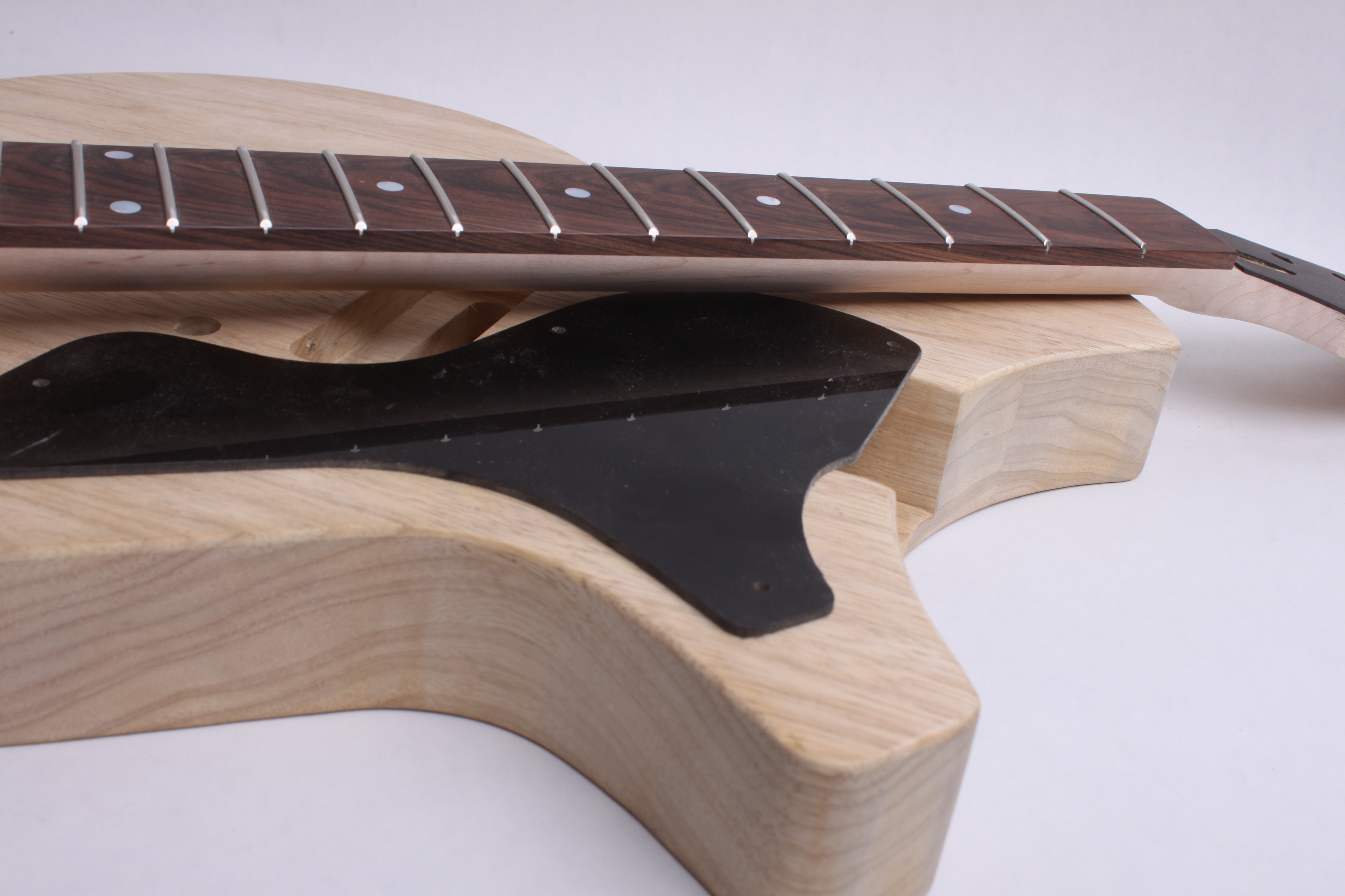 ELECTRIC GUITAR KIT les paul jr double cut Guitar bodies and kits from BYOGuitar