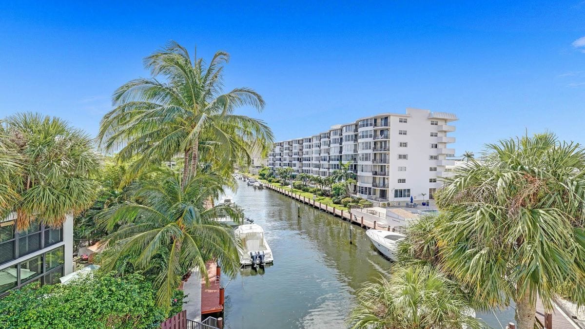 4800 Bayview Dr Unit 403, Fort Lauderdale FL, 33308 By The Sea Realty