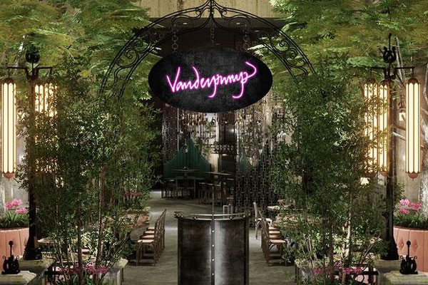 TV star and restaurateur Lisa Vanderpump opens new Vegas venue CMW