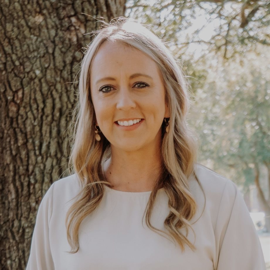 Jennifer Fialeix, 1425 W.Tunnel Blvd. Suite J, Houma, LA Houma Real