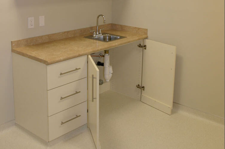 Custom Bathroom and Vanities in Orange County Plus