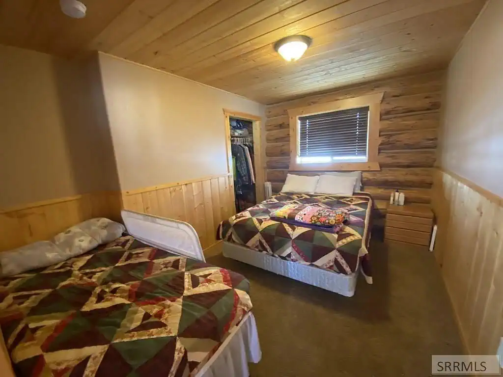 505 Lanier Rd, Challis ID Challis Cabin Homes For Sale