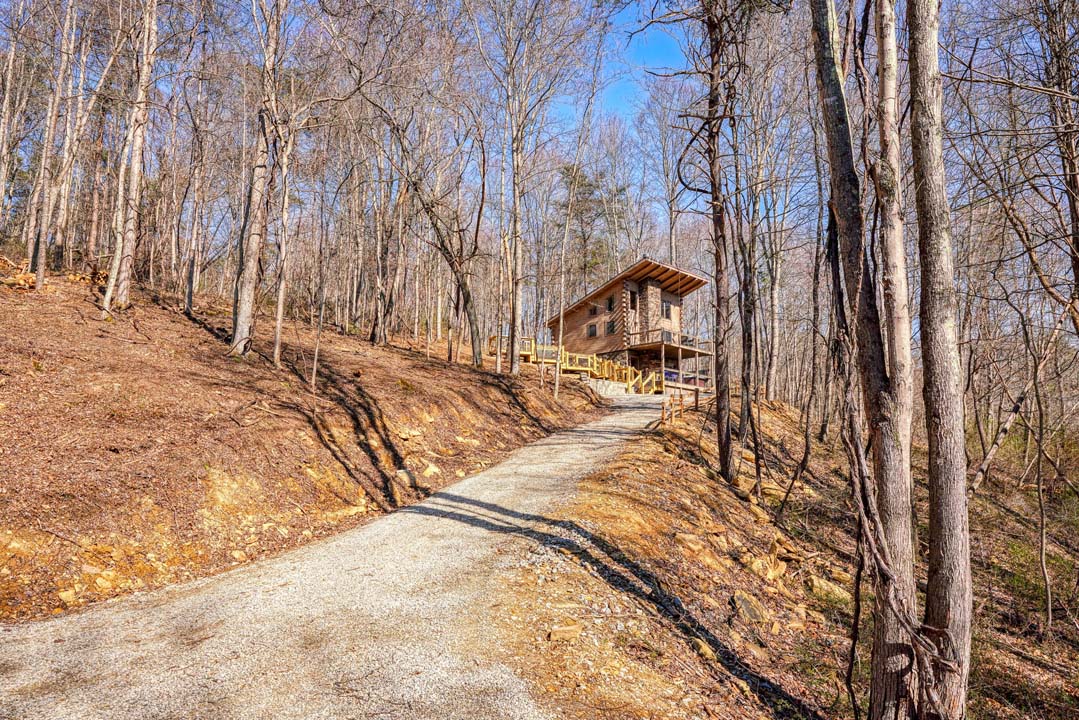 Greystone Ridge Cabin Hocking Hills Old Man's Cave Ohio