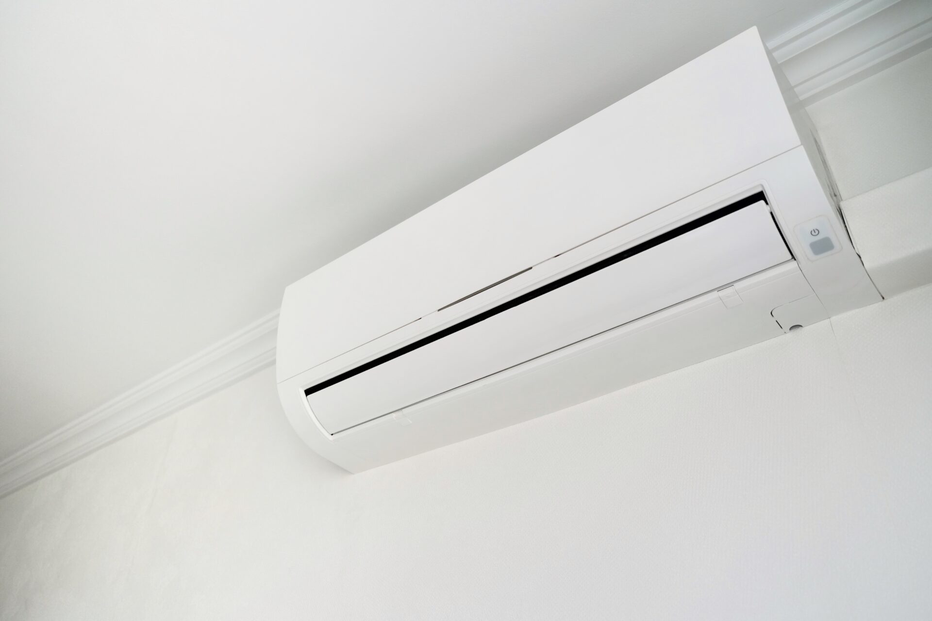 Ductless Mini Split System: Efficient Cooling Solution