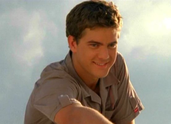 Ricordate Pacey di Dawson's Creek? Era il tenebroso amico del