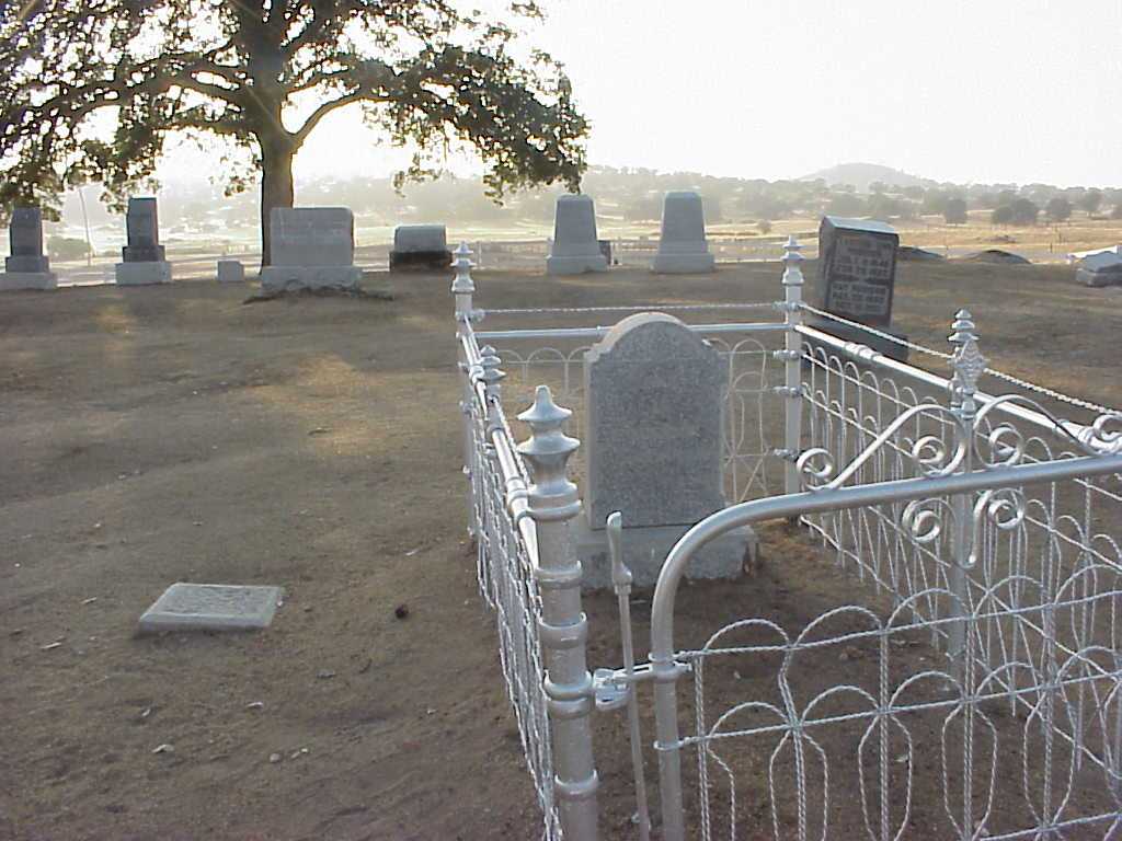 Madera County, California Gen Raymond Cemetery