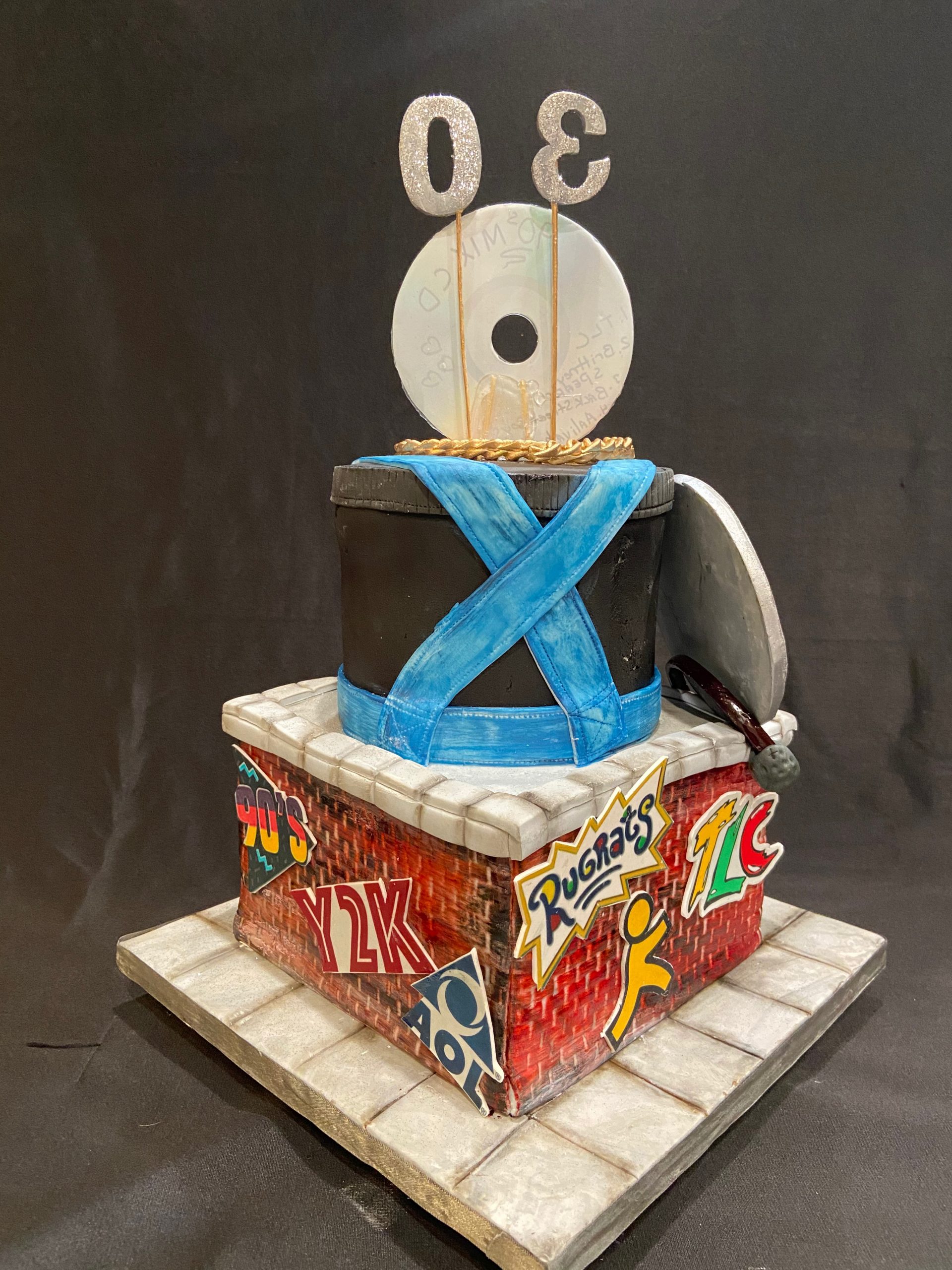 90s Style Cake