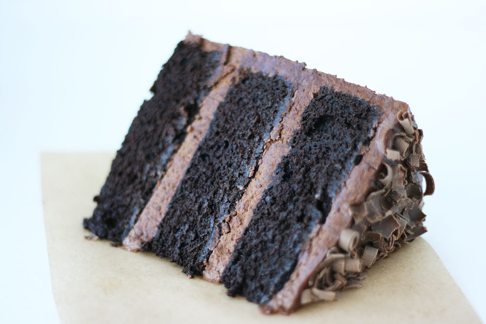 GlutenFree American Mud Cake with Triple Chocolate Frosting Cake Paper Party