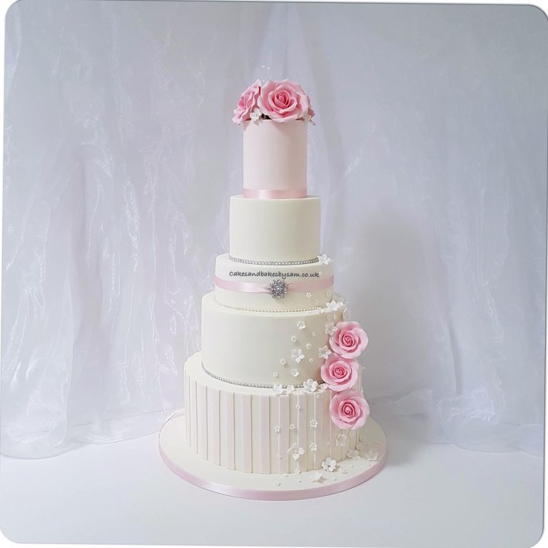 Cakes and Bakes by Sam Professional Cake Maker in Essex