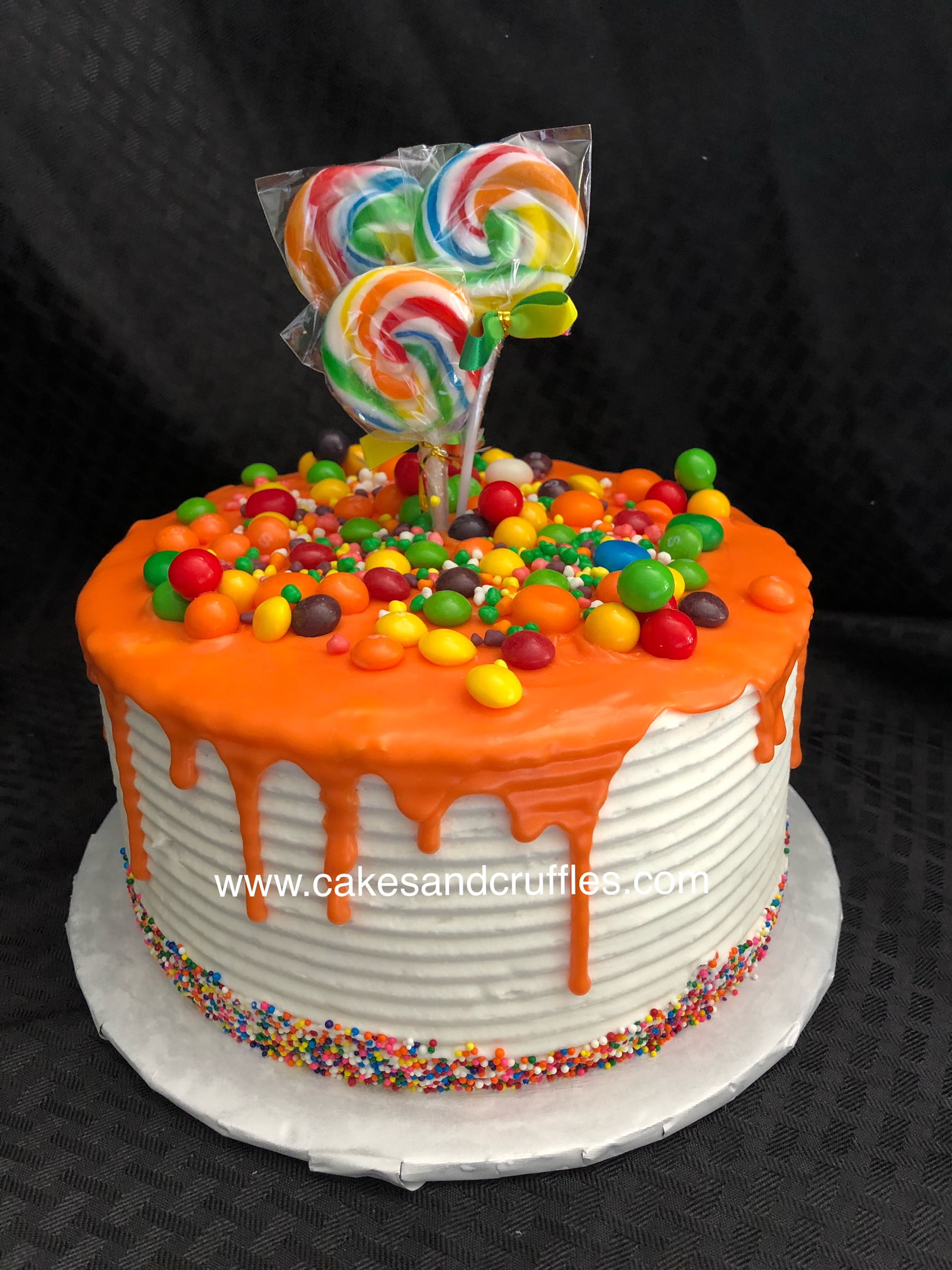 "Candy Surprise" Cake Cake Decorating Class Monday, October 8, 2018