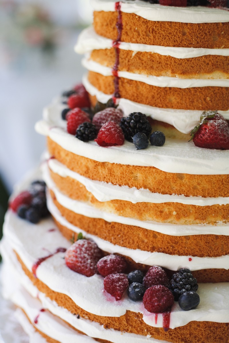 Cakes By Happy Eatery » Naked Cake