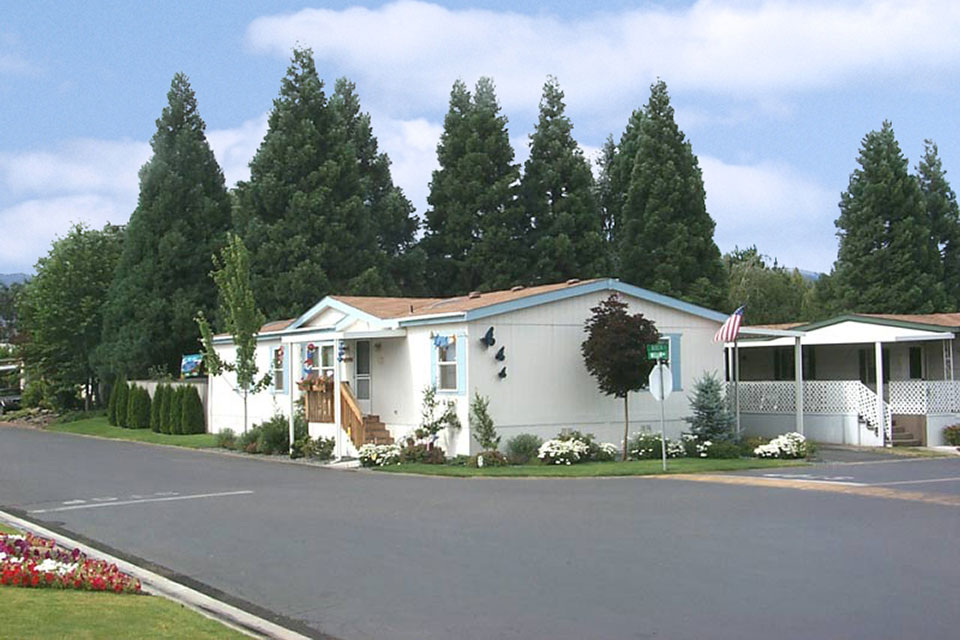 Medford Estates in Medford, OR Mobile Homes For Sale Affordable