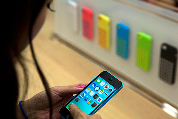 Apple Plans Ambitious iTunes Mobile Payment System Calculator