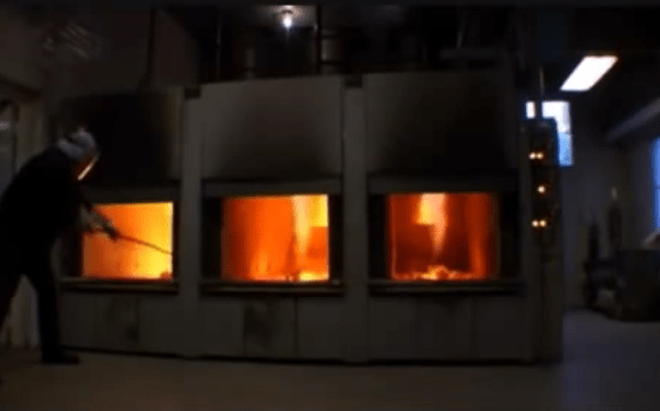CONFESSIONS OF A FUNERAL DIRECTOR » 23 Photos of the Cremation Process