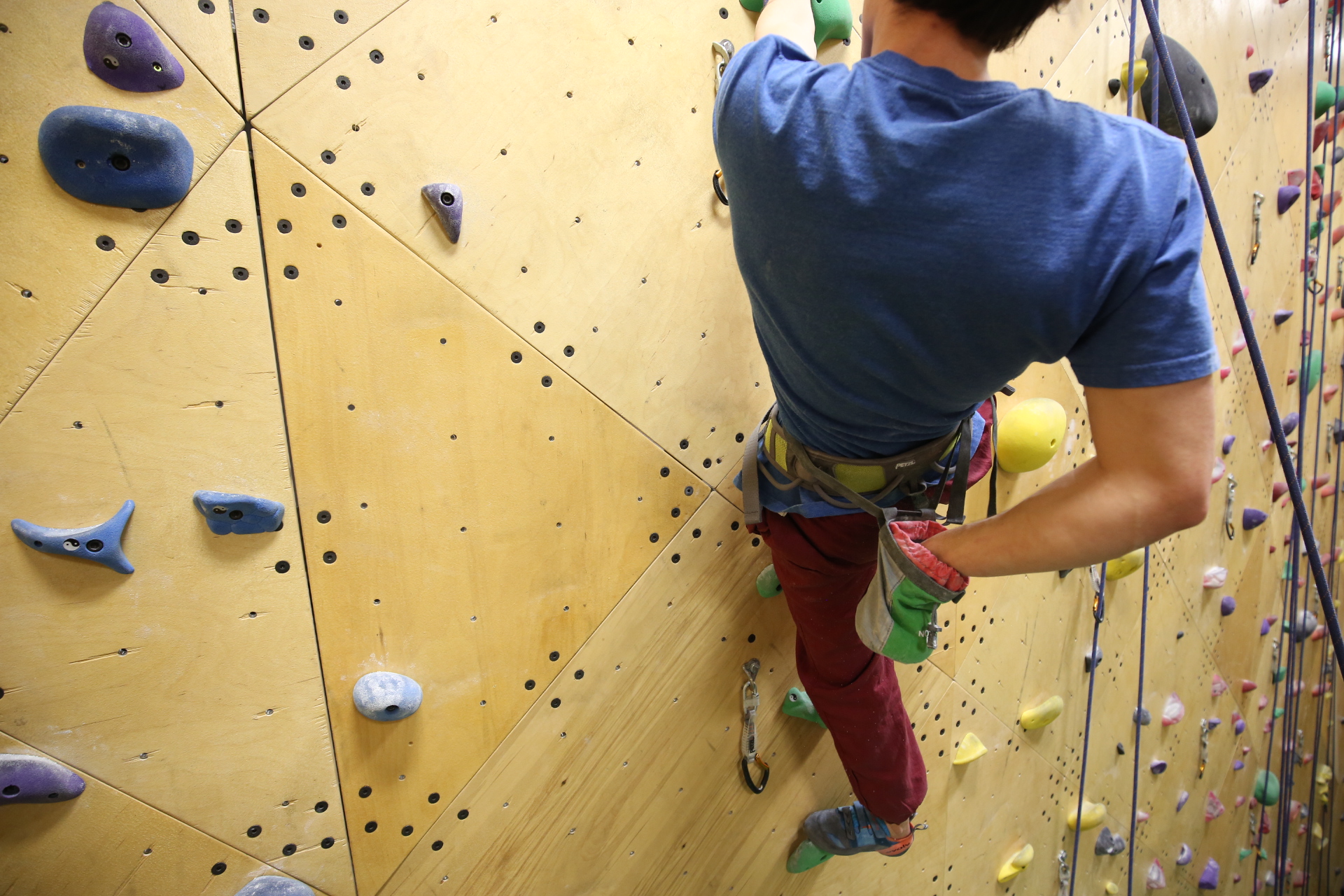 Rates Calgary Climbing Centre