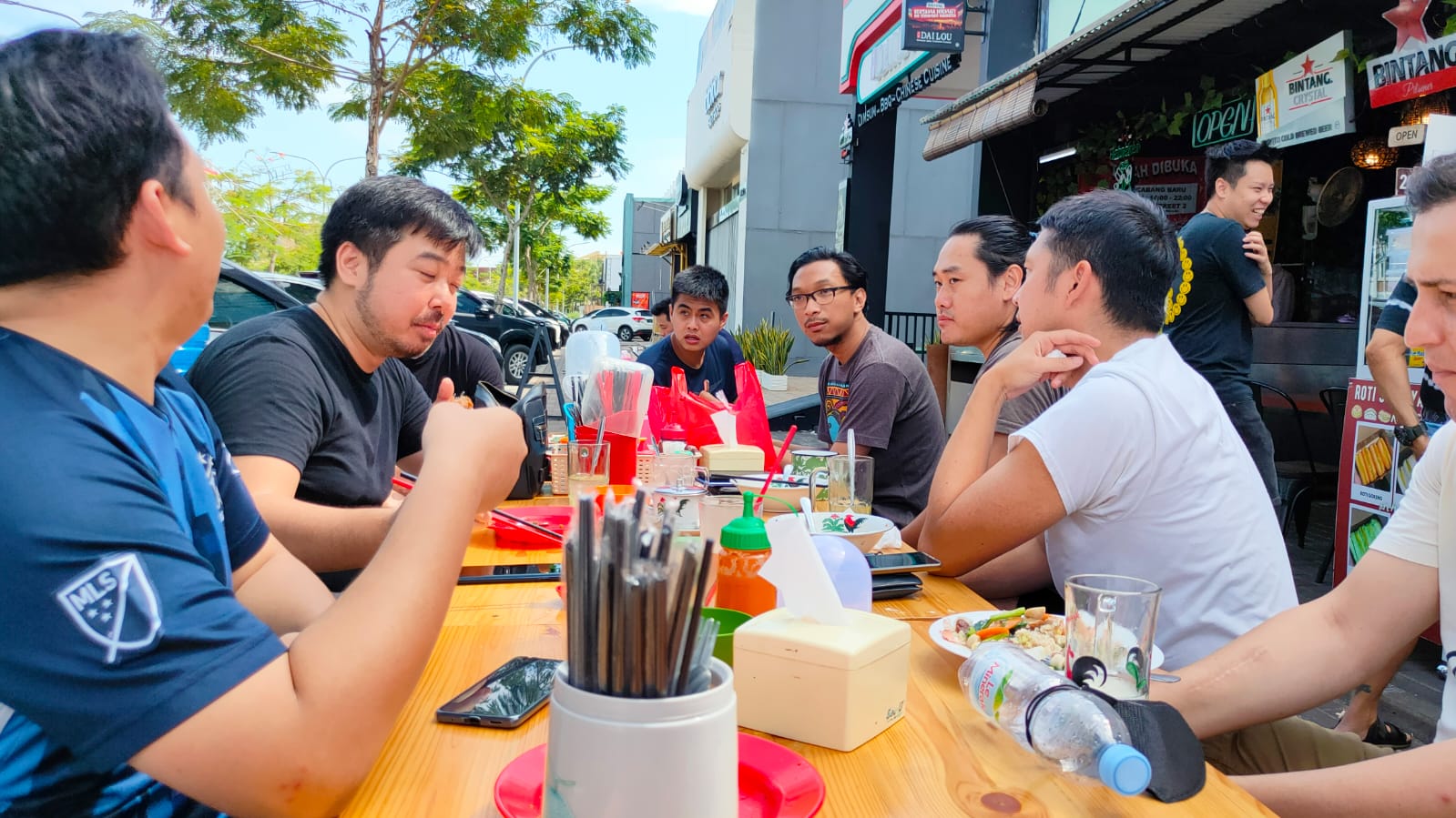 Calindo Soccer Monthly Every Sat/Sun CALINDO Canadian Alumni in