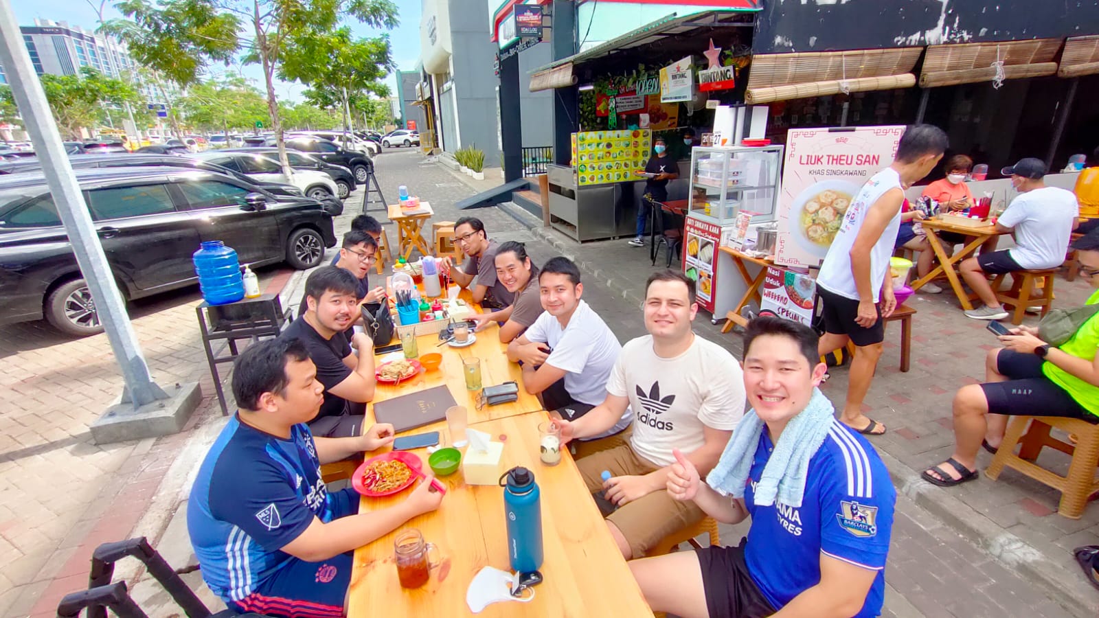 Calindo Soccer Monthly Every Sat/Sun CALINDO Canadian Alumni in