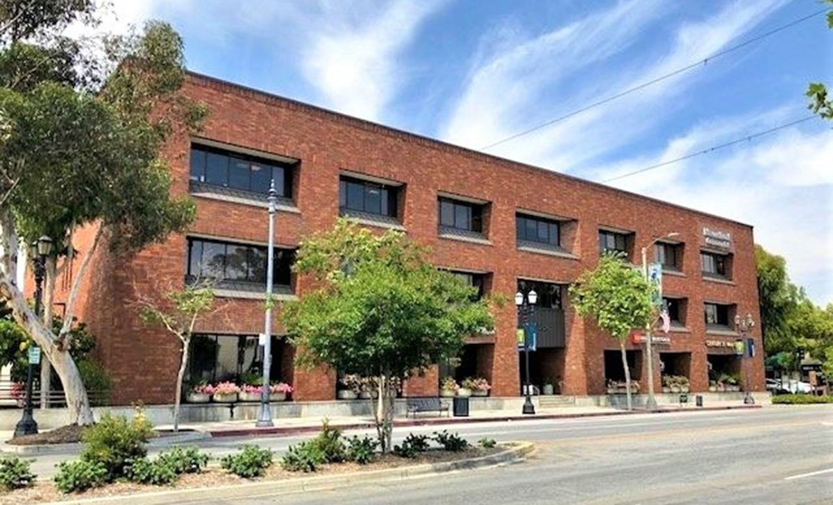 Caltronics Arcadia Office