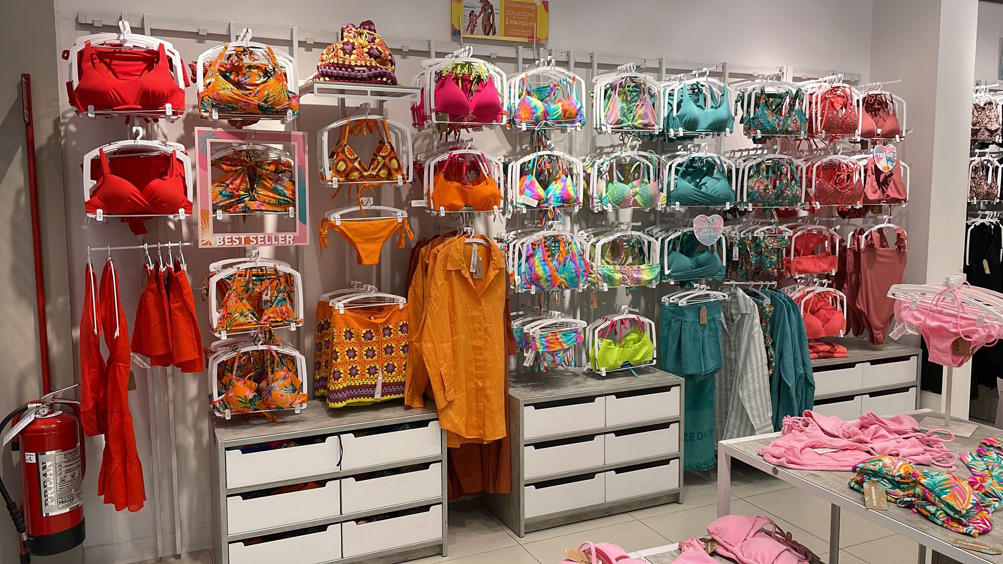 Tights and swimwear shop in Darfo Boario Terme at Via Cassiano Serventi