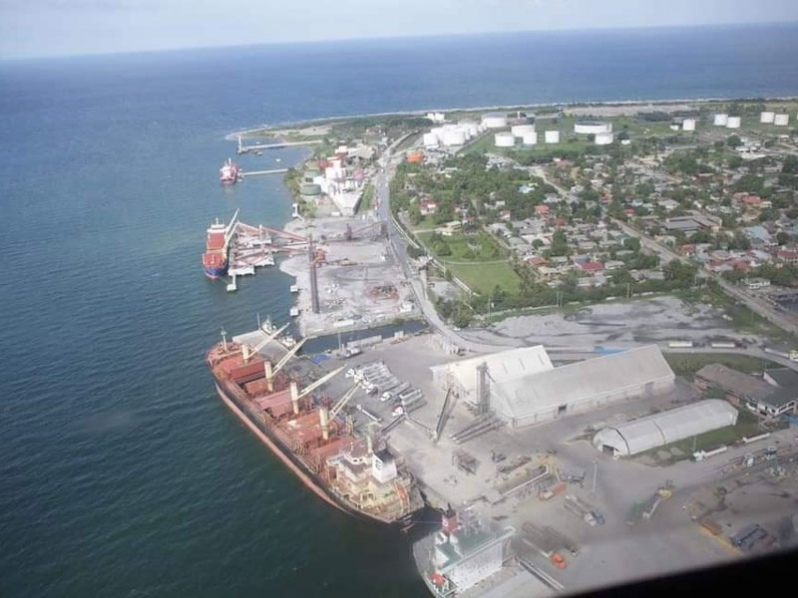 Honduras Puerto Cortés suma inversión de US350 millones en siete años