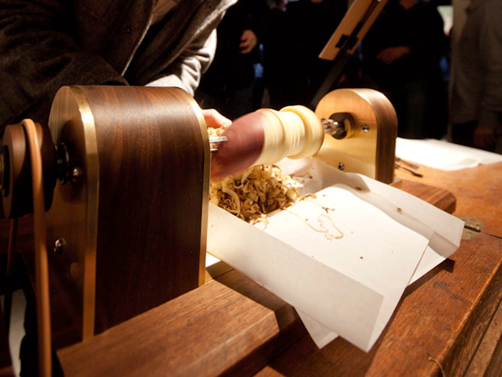 Cameron Jue » Archive » Manual Feed Lathe