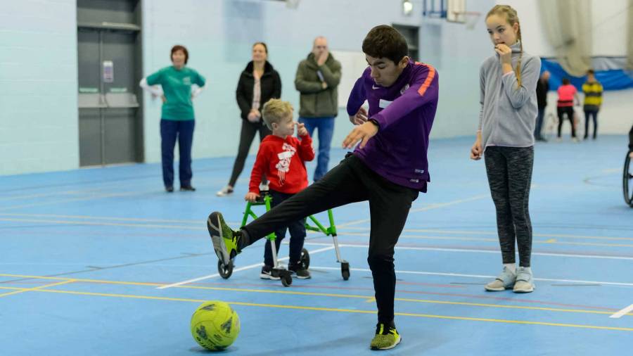 & contents CT Brief 52