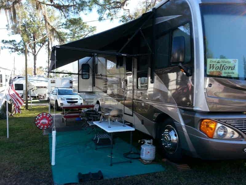 Camp Inn RV Resort in Frostproof Florida3 Campground Views