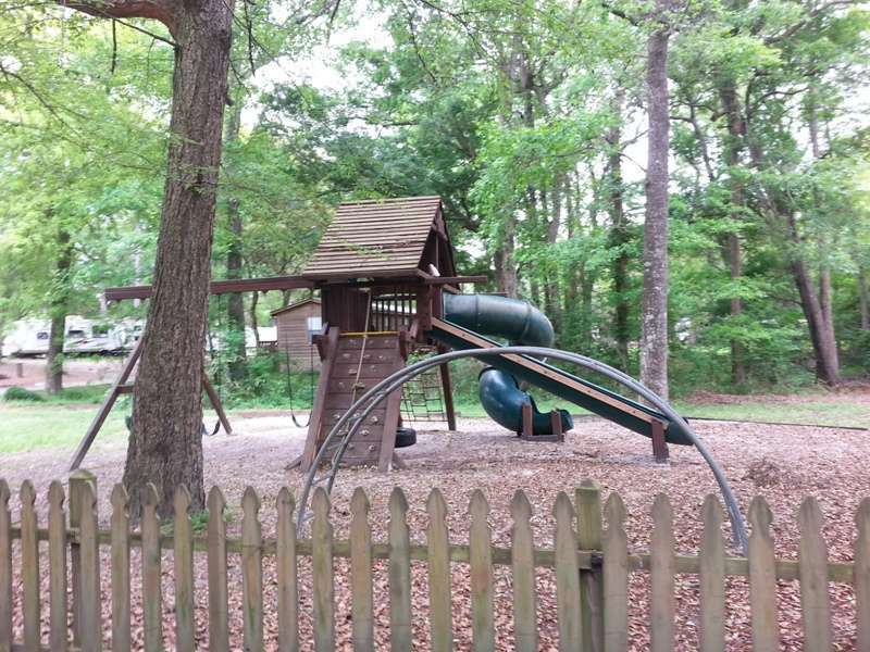 Whispering Pines RV Park in Rincon Campground Views