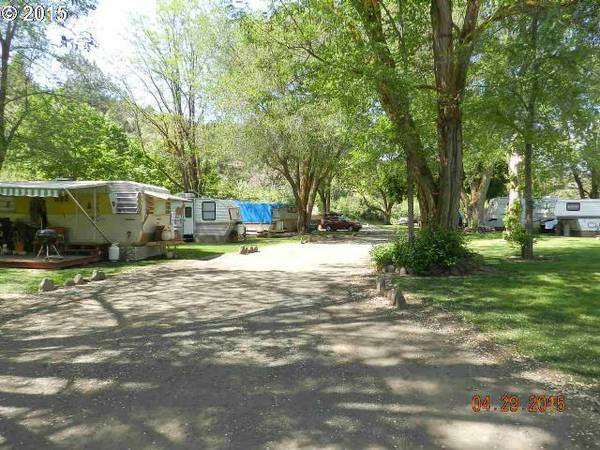 Deschutes RV Park Maupin Oregon OR