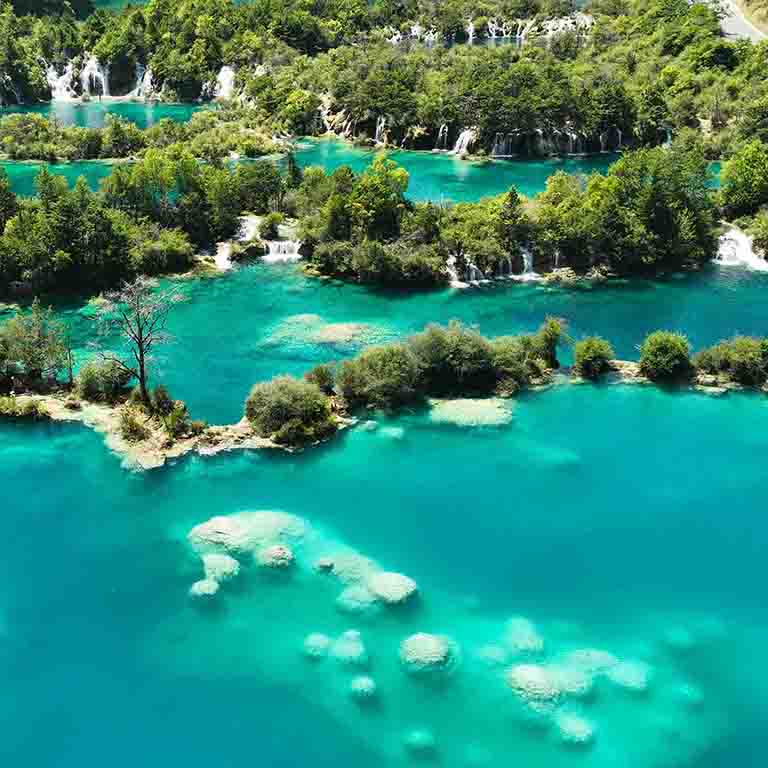 SUGGESTED DAY TRIPS Camping Karin