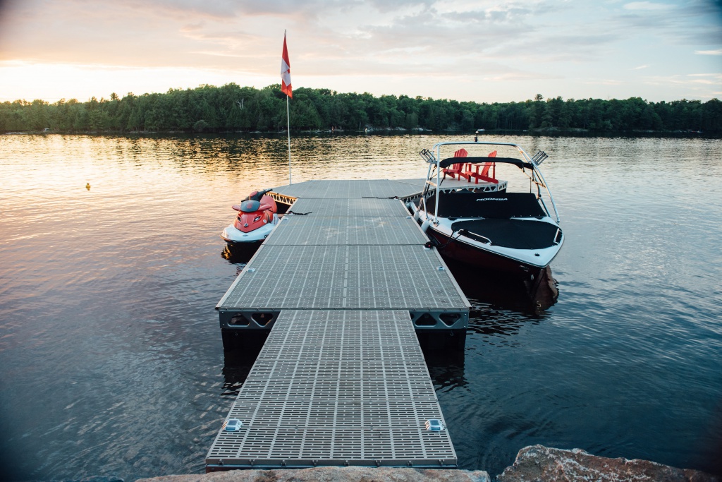 Aluminum Docks Standing Docks Floating Docks, built in Canada!