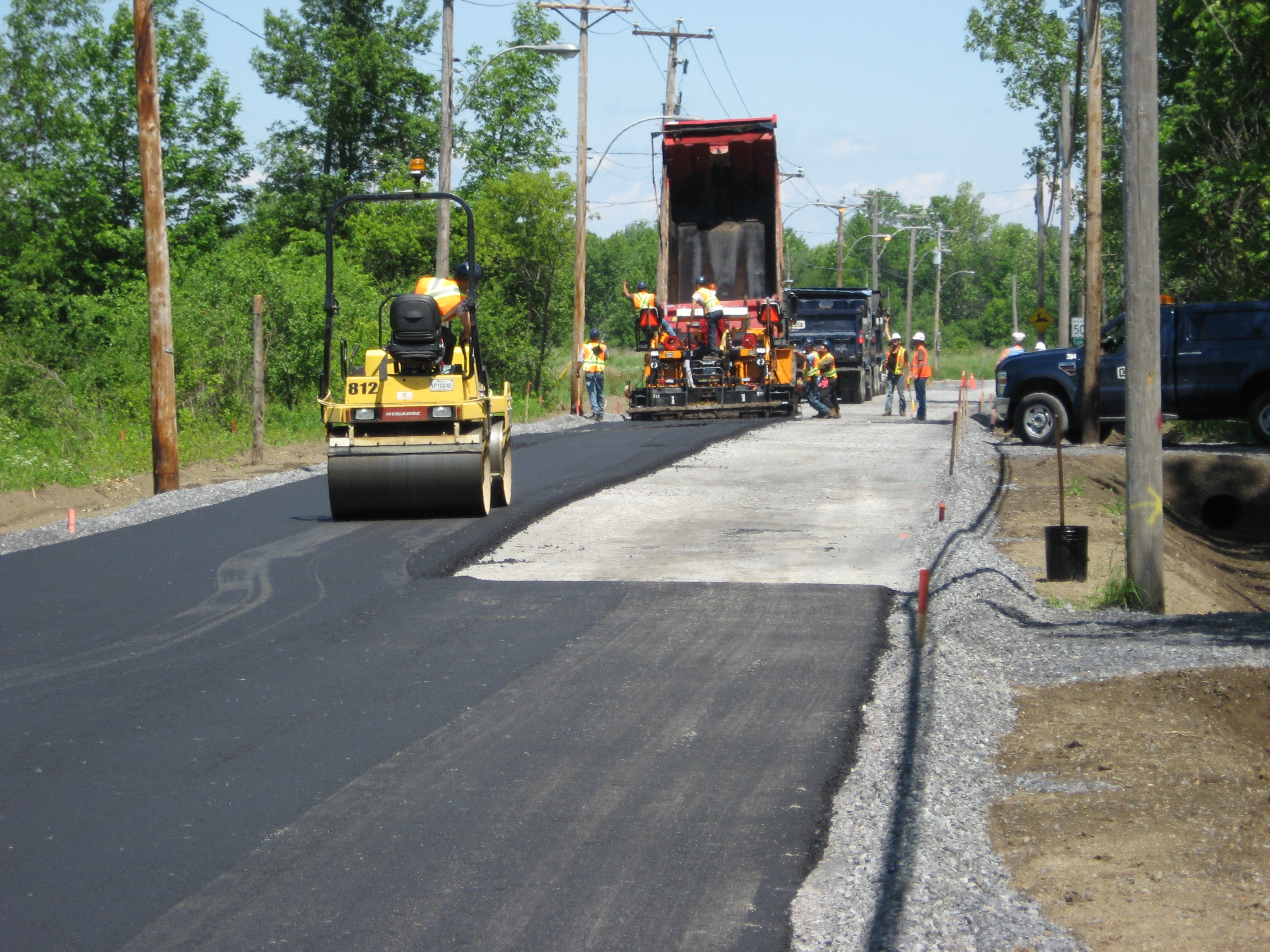 Canbec Construction Asphalt Paving Projects quality since 1984