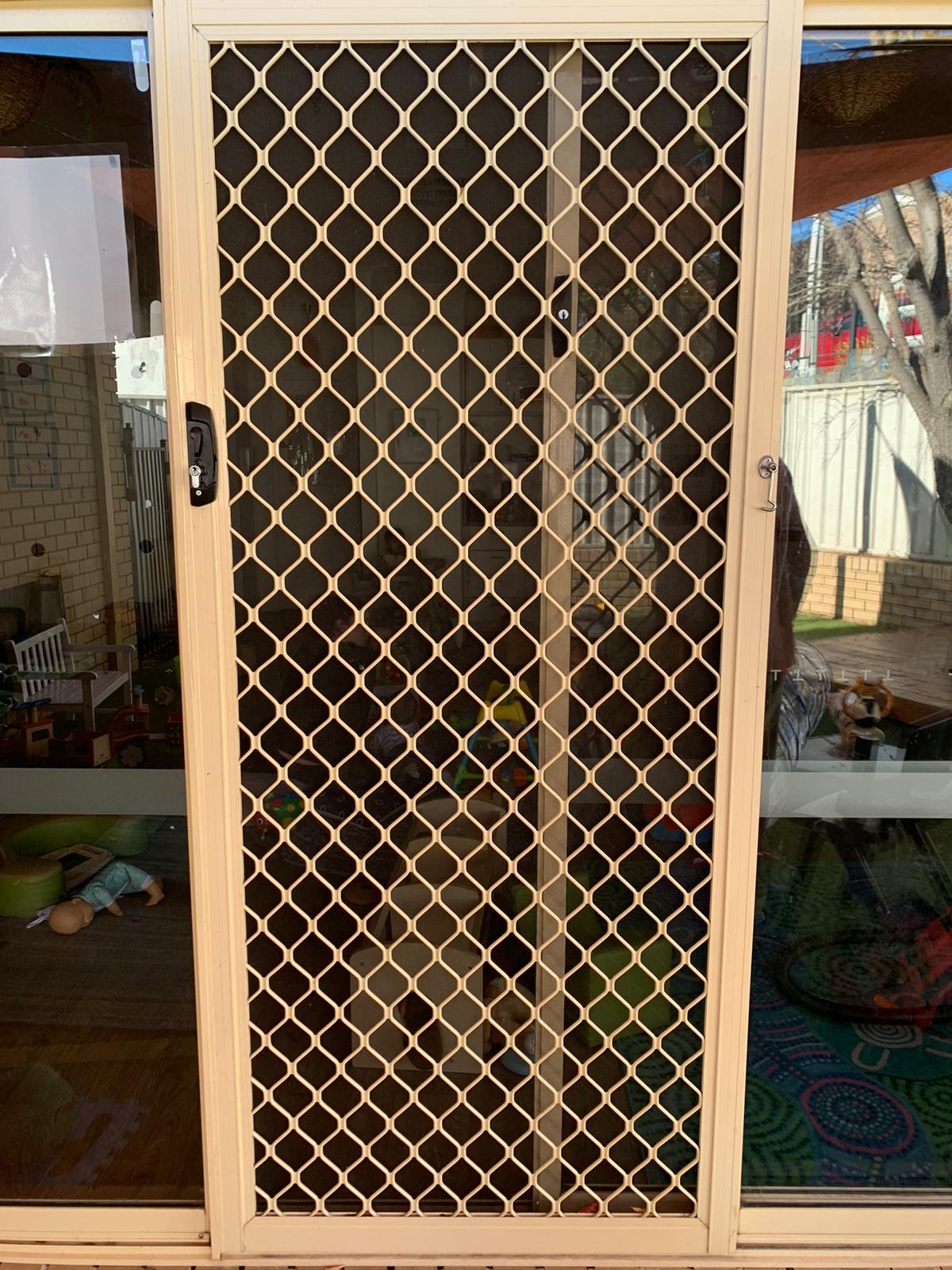 Repair service in Bruce, Canberra Canberra Maintenance