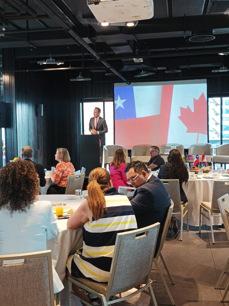 Evento “25 años TLC Chile Canadá Estudio de su impacto y diálogo