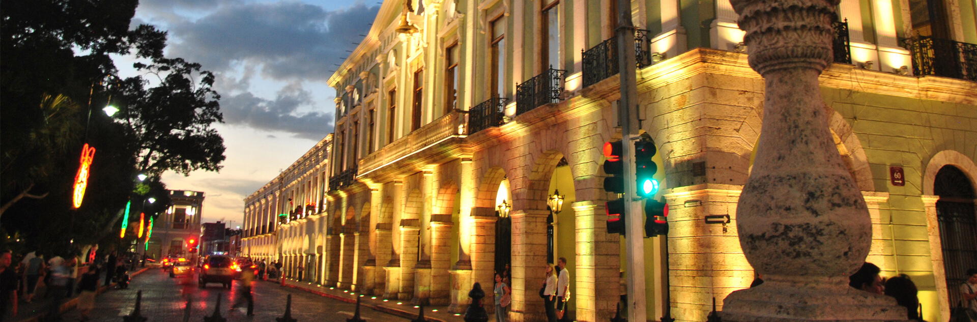 Cancun Shuttle to Merida Cancun Shuttles