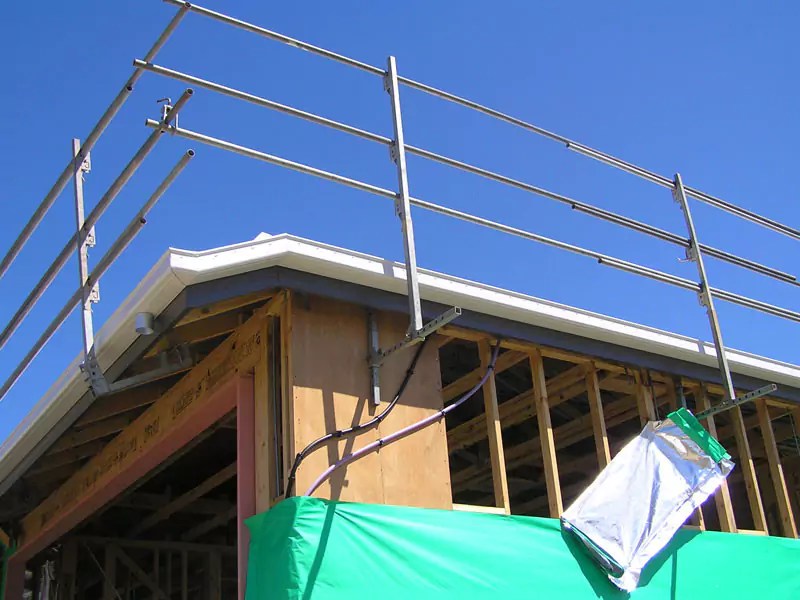 Edge Protection Roofing Edge Protection Hire Gold Coast And Brisbane CanDo Scaffolding