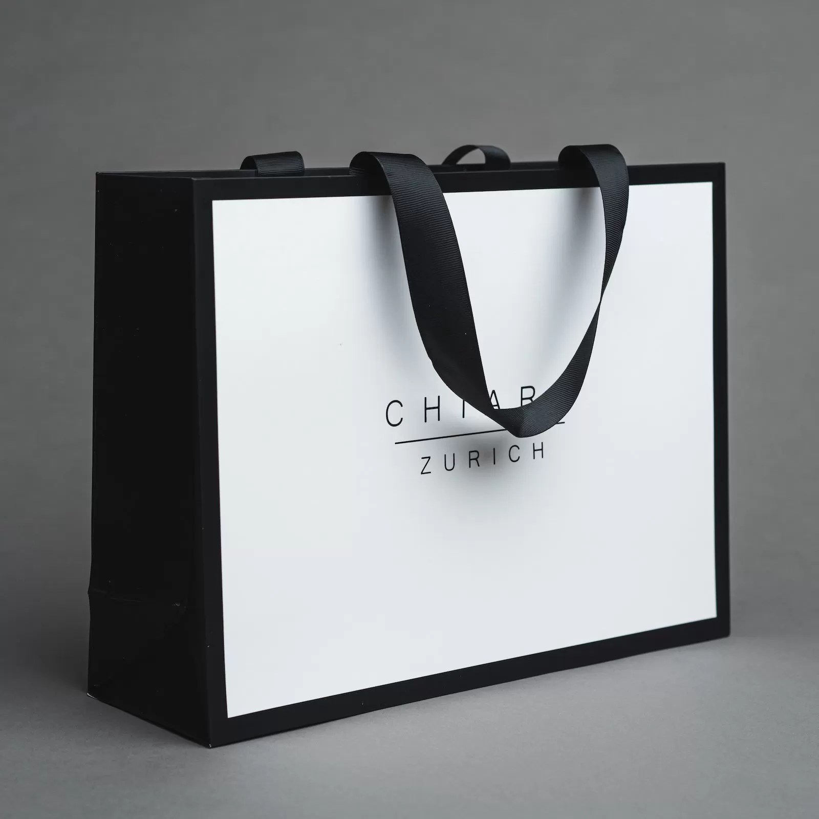 Luxury Paper Bags Canpak Packaging Offset Printing