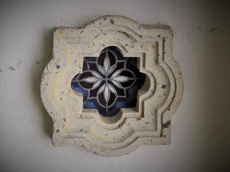 QUATREFOIL WINDOWS Cantera Stone Design