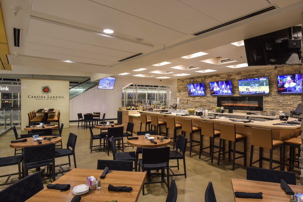 DFW Airport, Terminal B Cantina Laredo