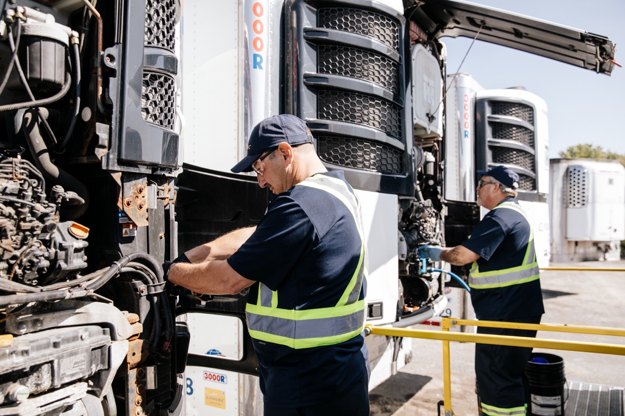 Reefer Repair for Trucks, Trailers, Container & Genset | CANVEC