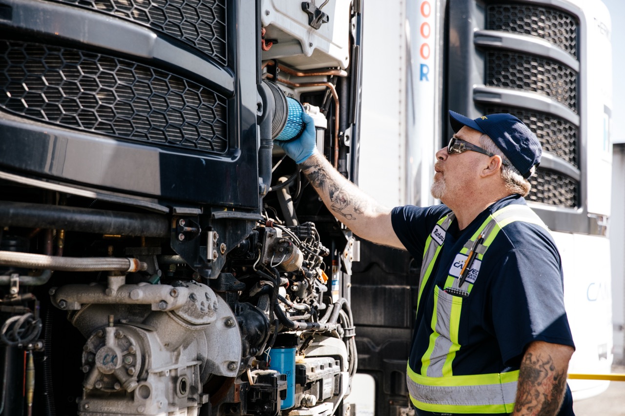 Reefer Repair for Trucks, Trailers, Container & Genset CANVEC