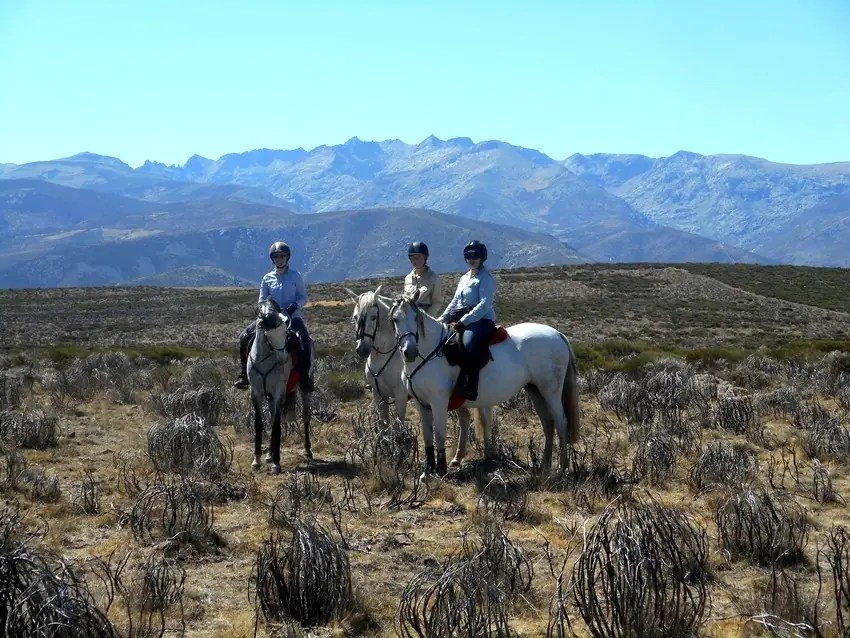 Randonnée à cheval en ESPAGNE LA SIERRA DE GREDOS ET SES EAUX