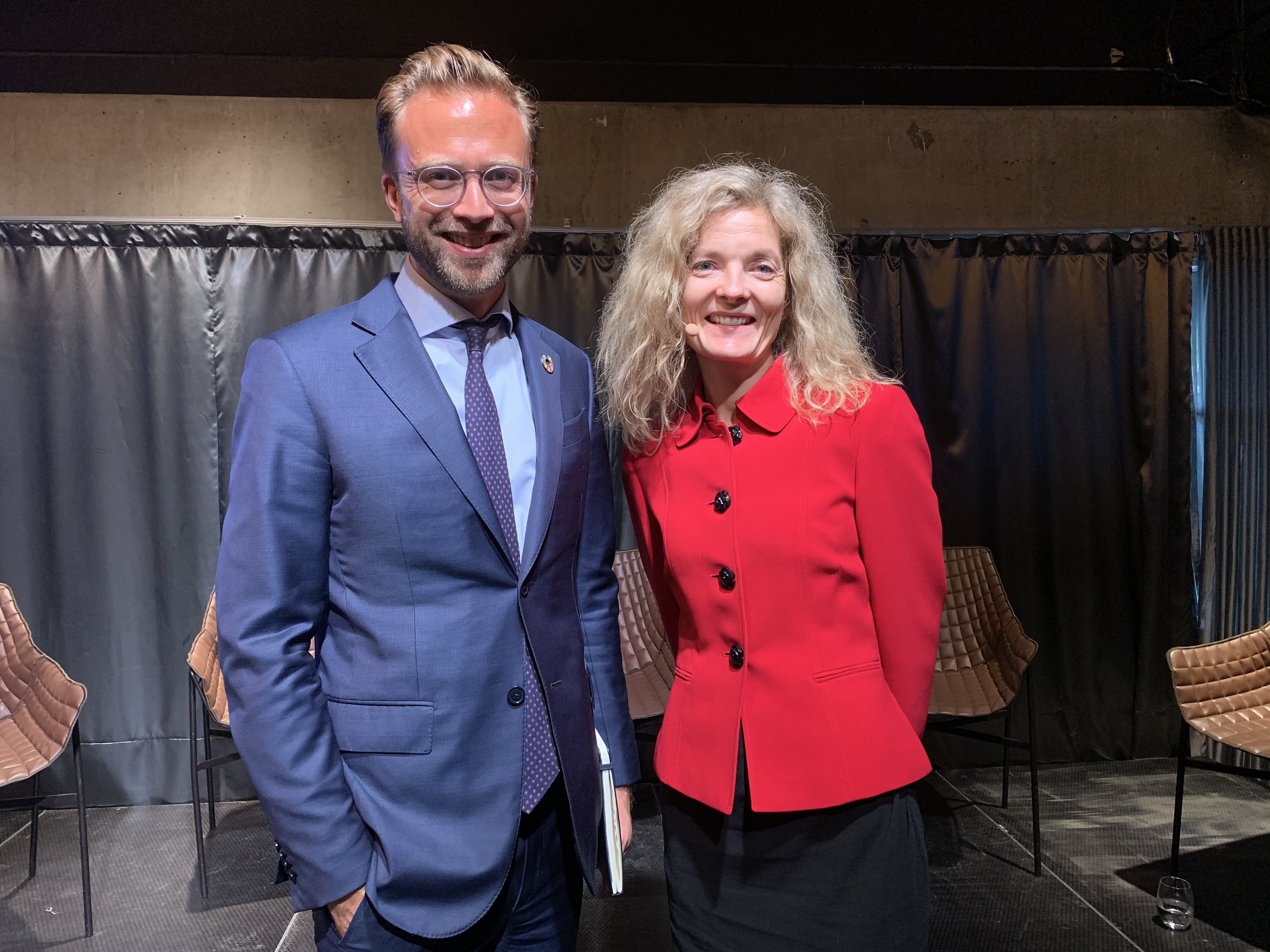 Utforsking av den digitale fremtiden under Oslo Innovation Week! | Capassa - Din Digitale CFO Astrup og Marit