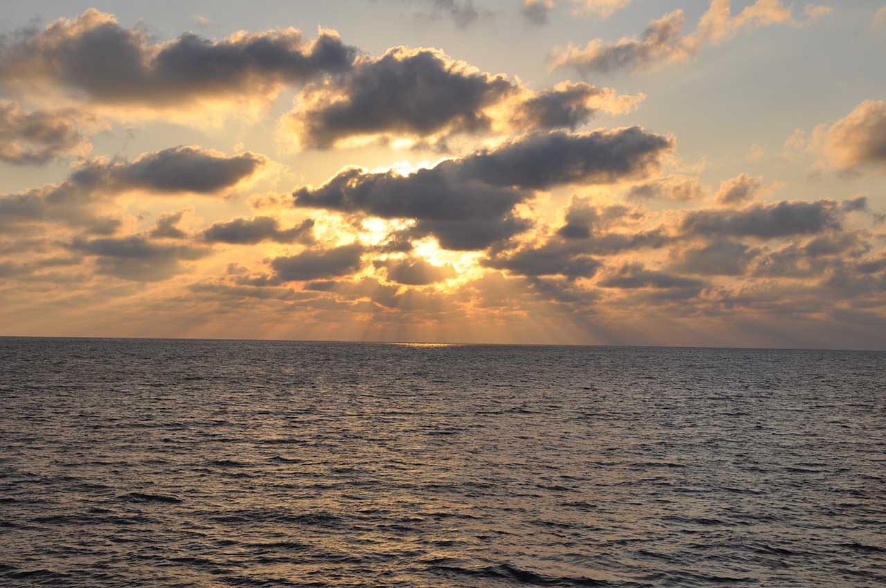 Woods Hole Researchers Find Deep Pacific Ocean Temperatures Cooling