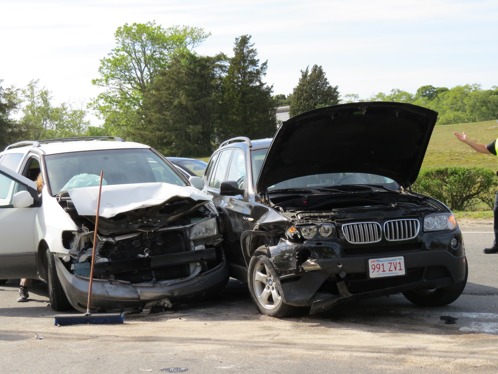 Two injured in Brewster crash