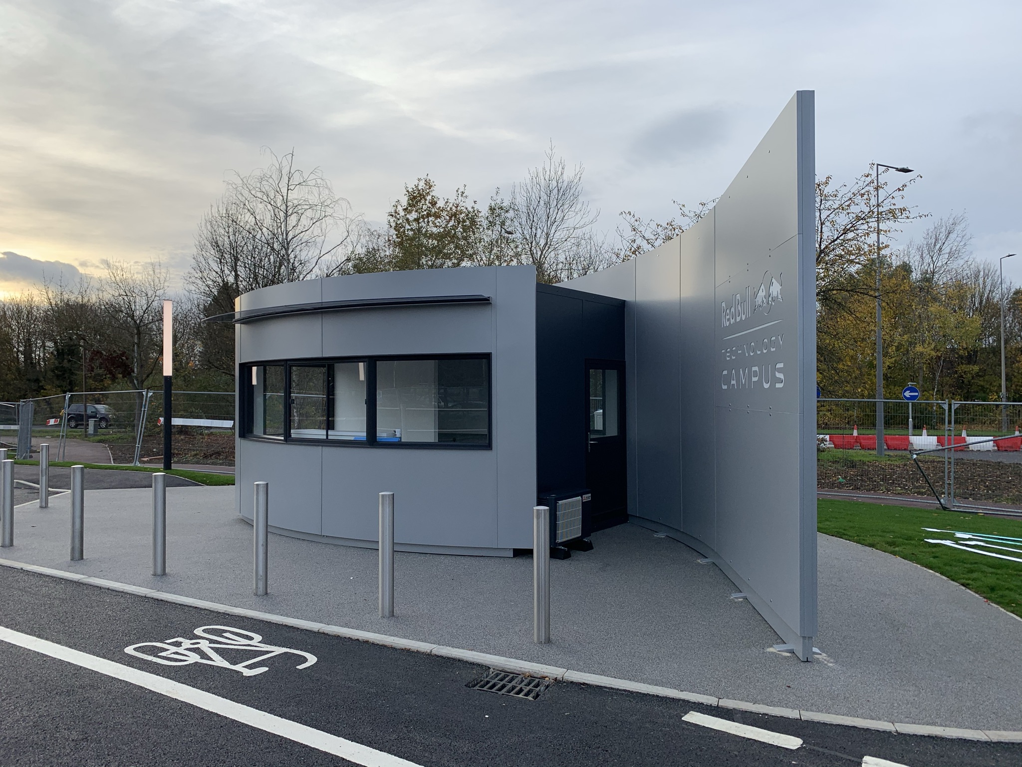 Security Kiosk Gatehouses Secuirty Cabin UK Kiosk Manufacturer